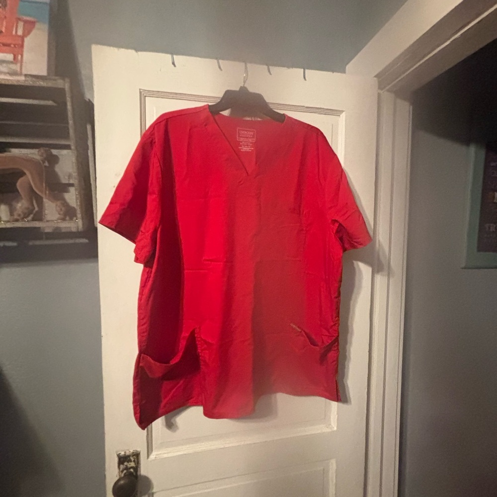 Cherokee Red Relaxed Fit Crew Neck Tee